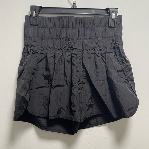 Free People FP Movement The Way Home Shorts 4 Pair M EXCELLENT Condition Summer - Picture 12 of 16